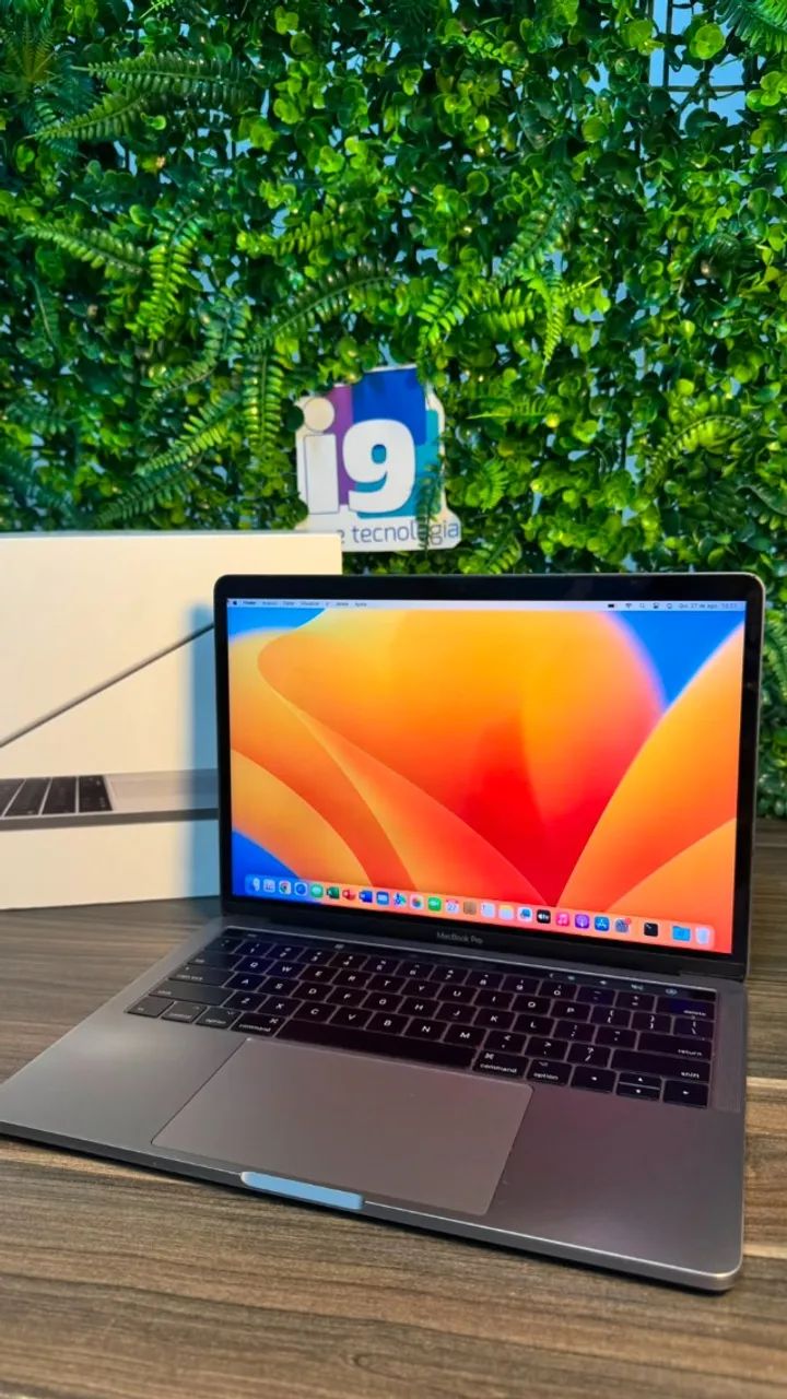 MacBook Pro 2017 A1706 Intel Core I7 Dual-Core 3,5 16GB DDR3 256GB