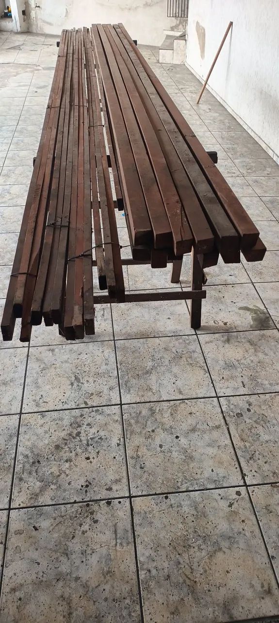 vendo madeiras  para telhados 