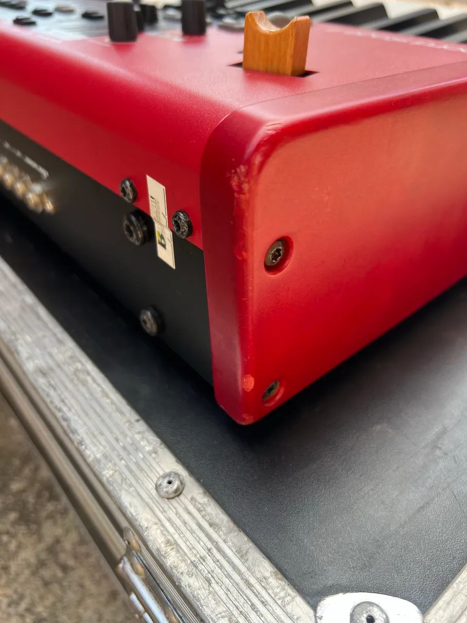 TECLADO NORD 4 COM CASE - Foto 5
