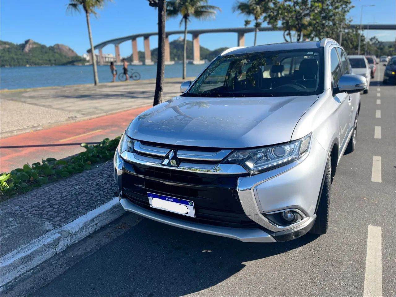 Mitsubishi Outlander OUTLANDER 2.0 16V 160cv Aut. 2017