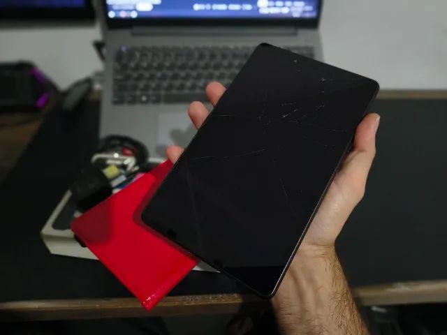Samsung Galaxy Tab A T290 funcionando perfeitamente! Com carregador, caixa e capa - Foto 5