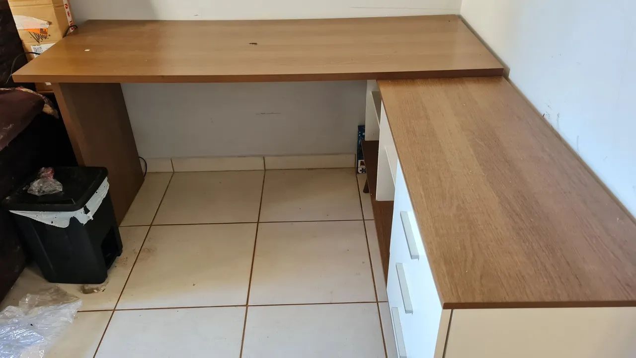 Mesa de escrivaninha - Foto 3