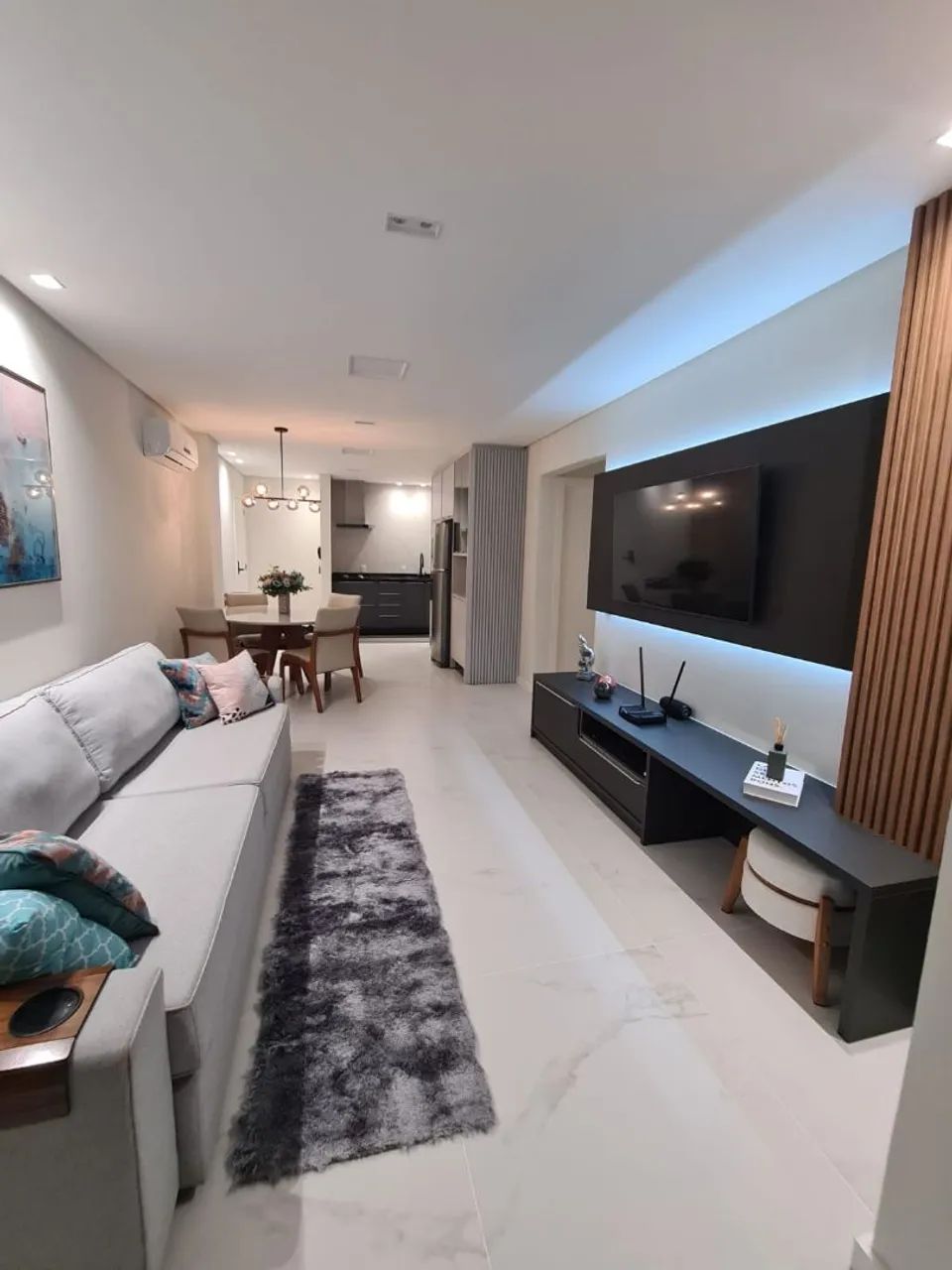 Lindo apartamento lateral mar. Completo vista. Mobiliado e equipado.  - Foto 2