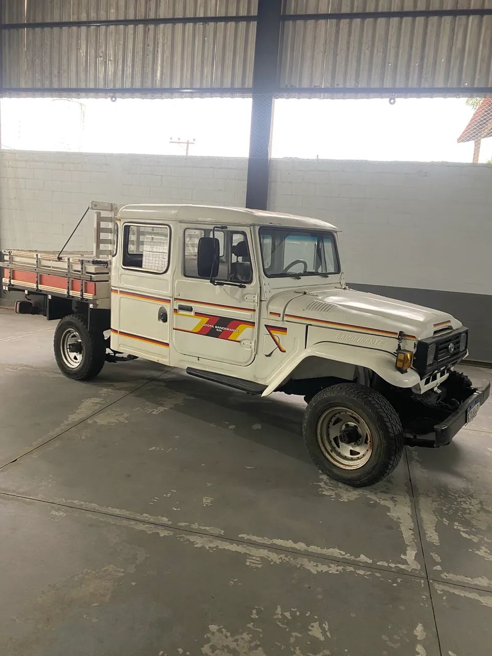 Toyota Band.Picape CD 2P Chassi Longo Diesel 1987
