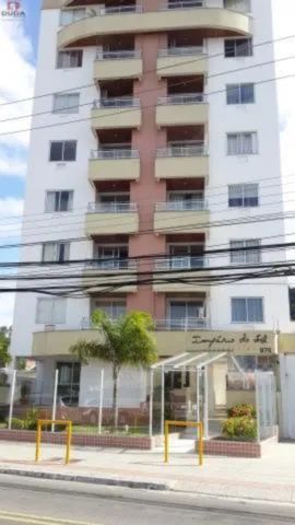 Apartamento 2 dormitórios com suite na Trindade