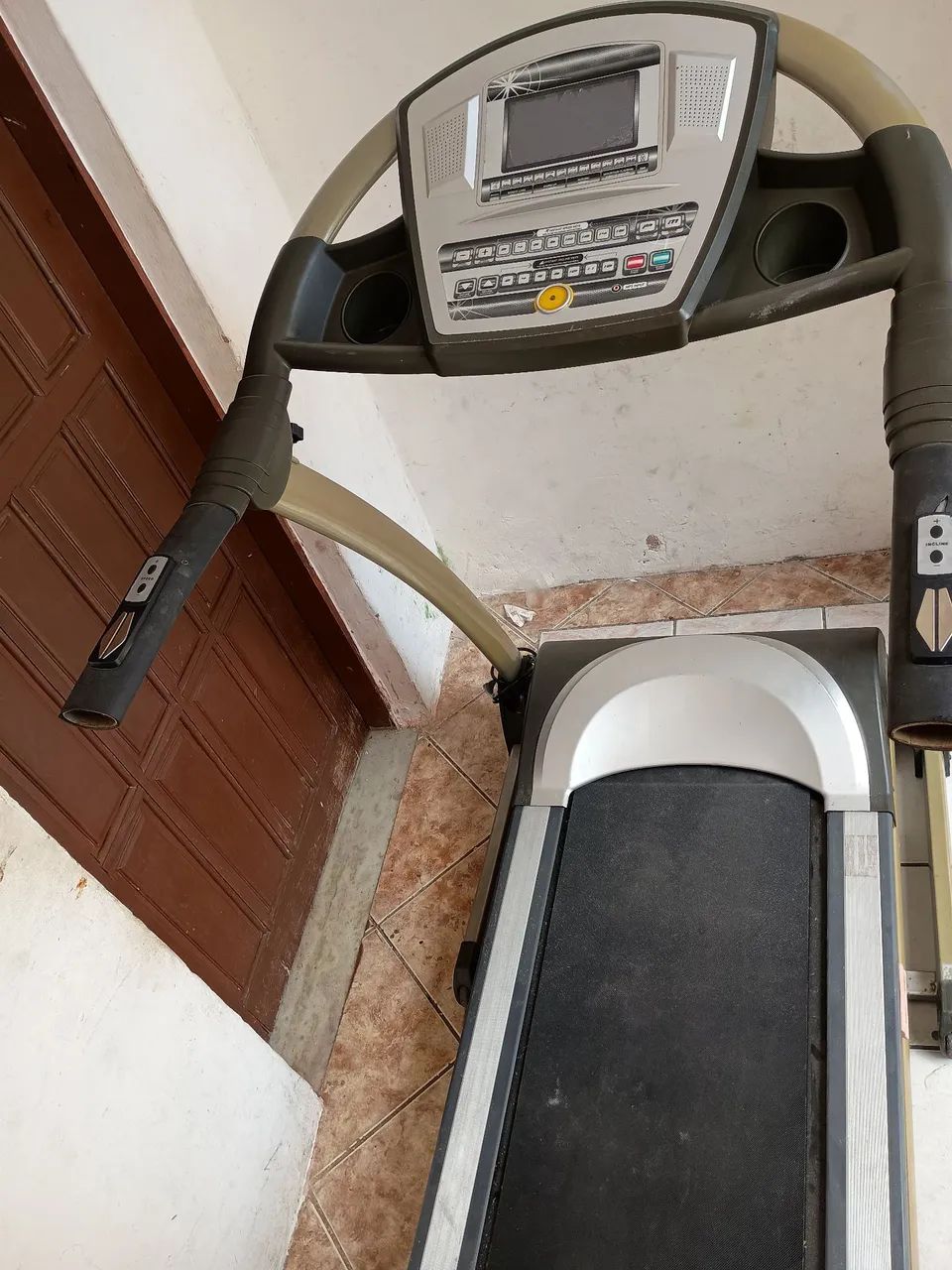 Vende, esteira usada!  - Foto 5