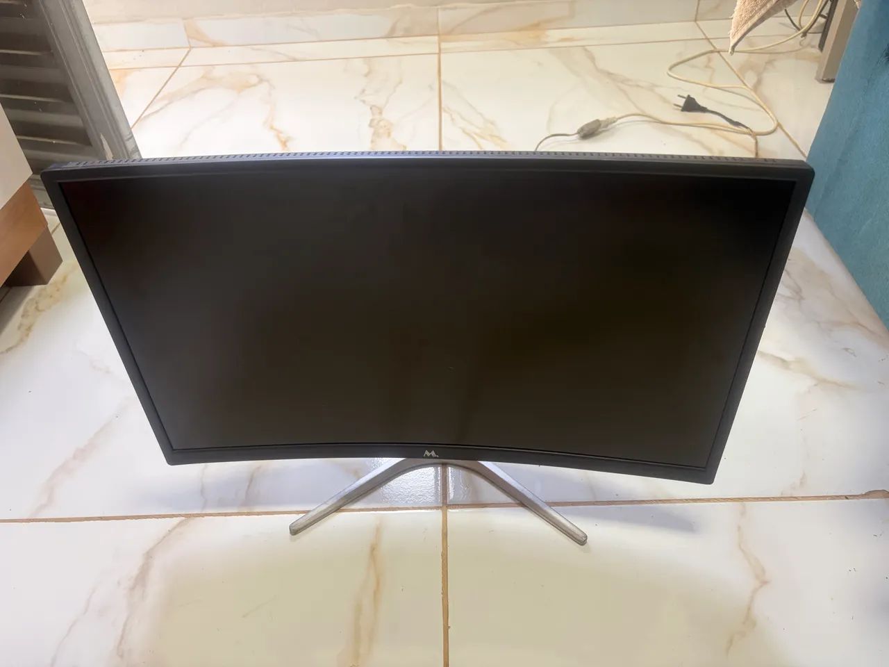 Monitor curvo Mtek
