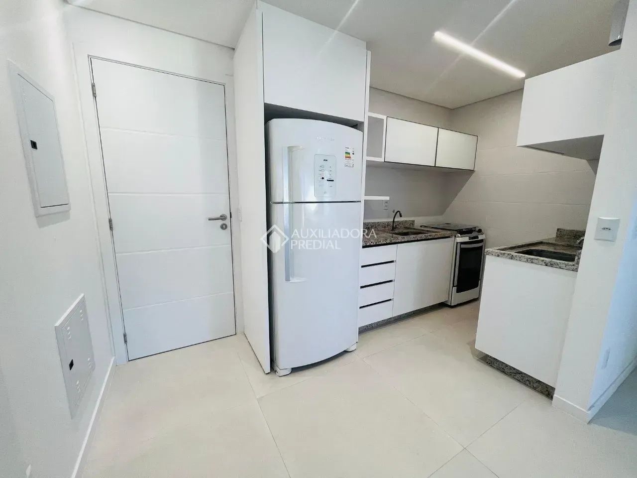 Imóvel para venda com 43 metros quadrados com 1 quarto em Coloninha - Florianópolis - SC - Foto 4