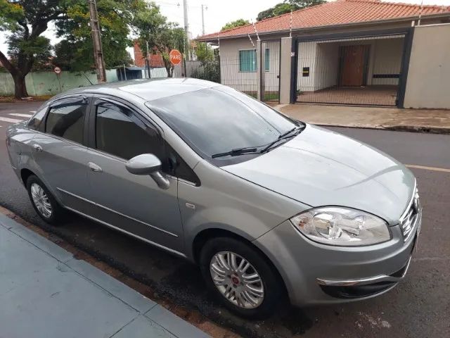 Fiat Linea Essence 1.8 Flex 16V 4P 2016 - Foto 3
