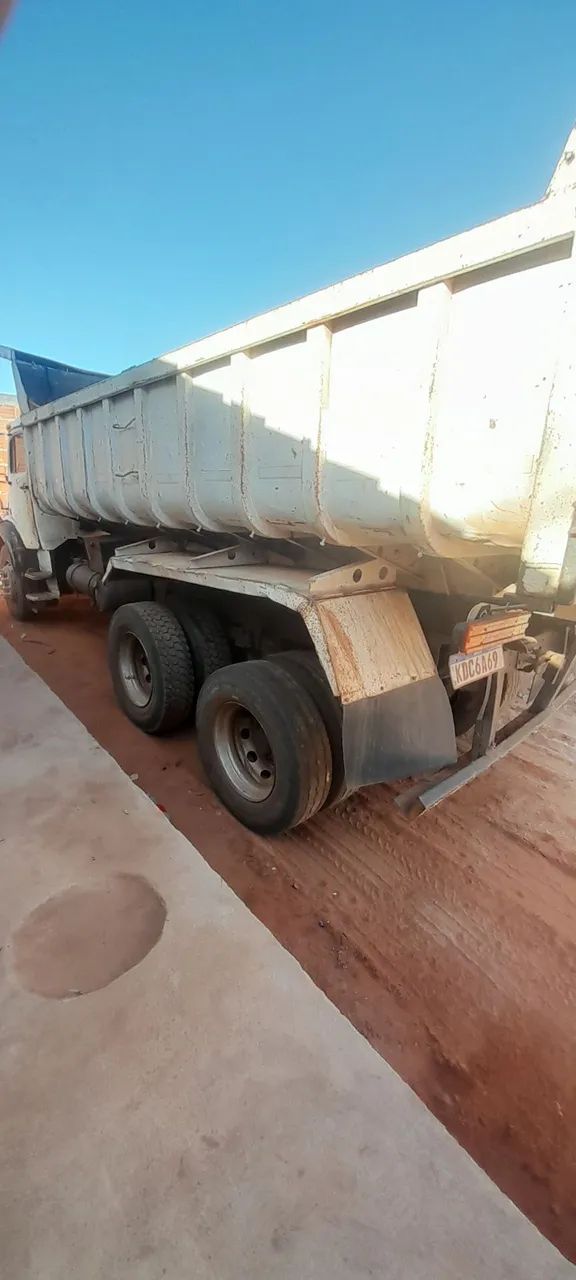 Vendo caminhão - Foto 2