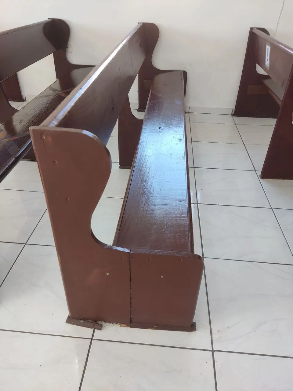 Vendo Bancos de Madeira 