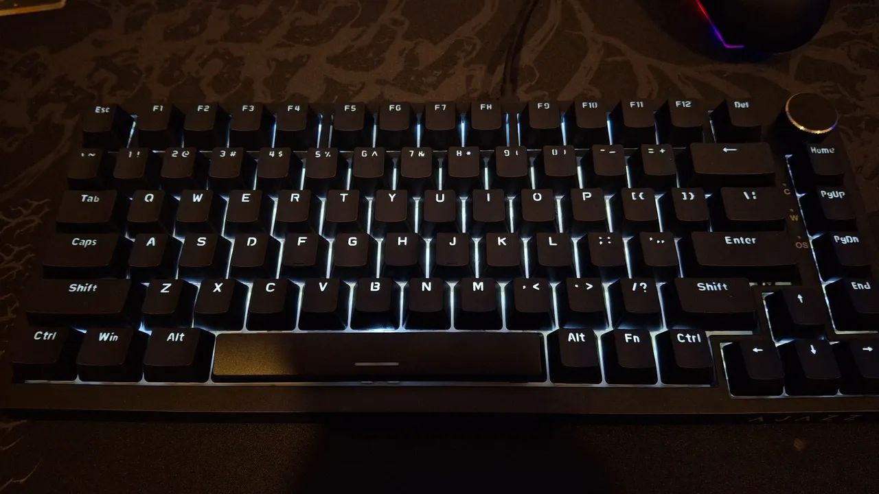 Teclado Ajazz AK820