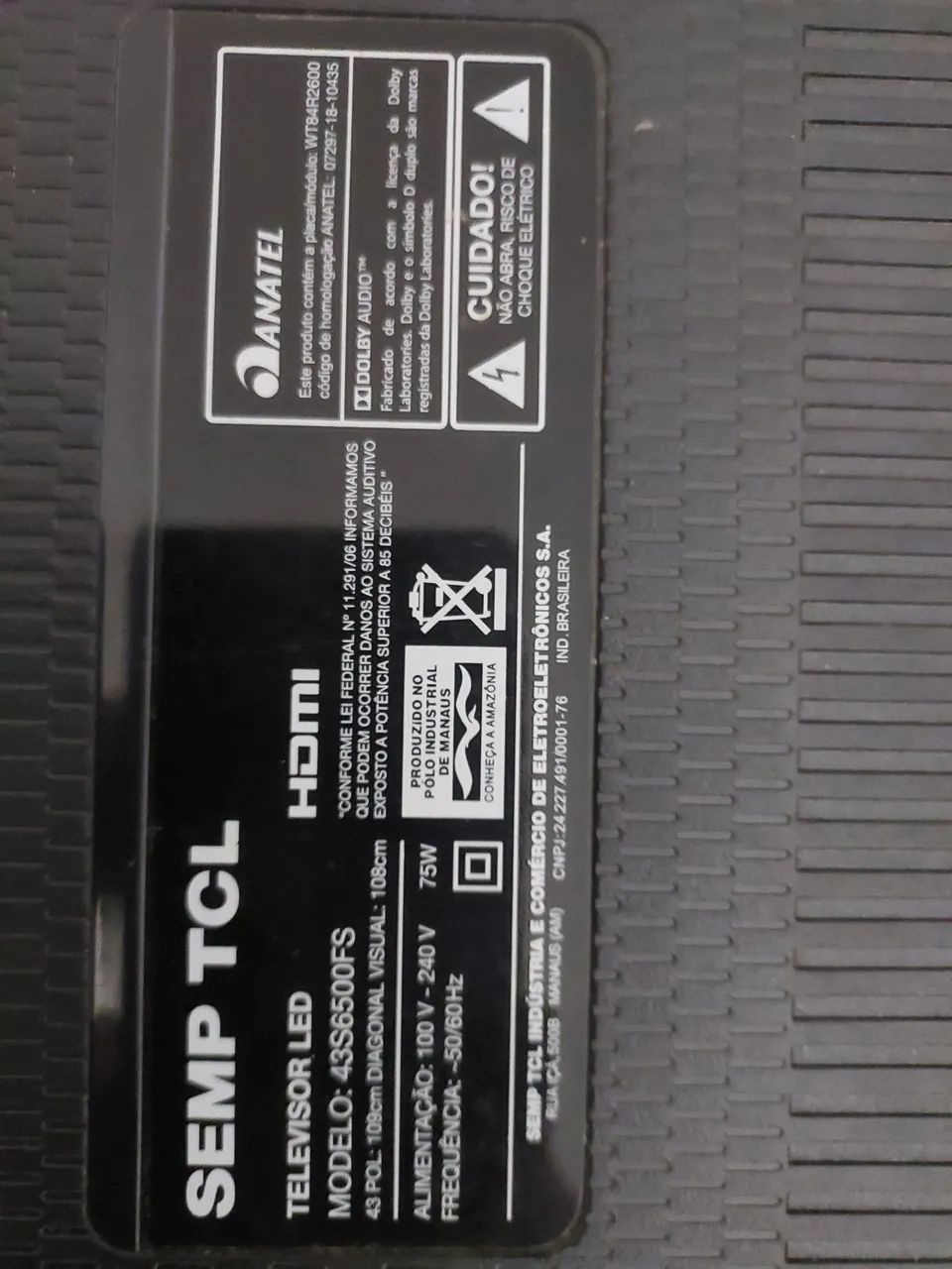 Tv 43 polegadas com defeito na imagem - Foto 4