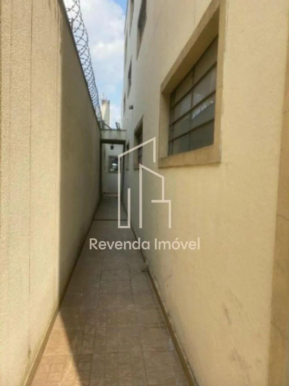 Prédio Comercial na Vila Guilherme com 330m² 4 banheiros 2 vagas