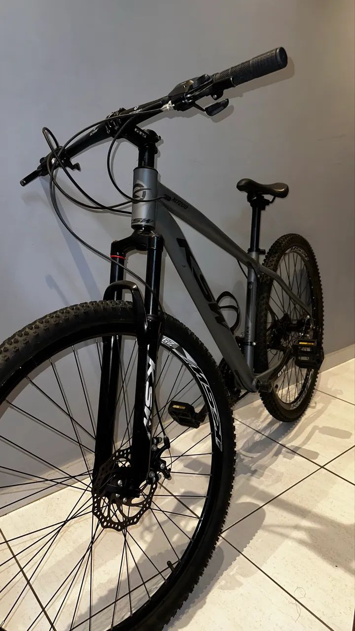 Bicicleta aro 29? KSW alumínio semi nova!