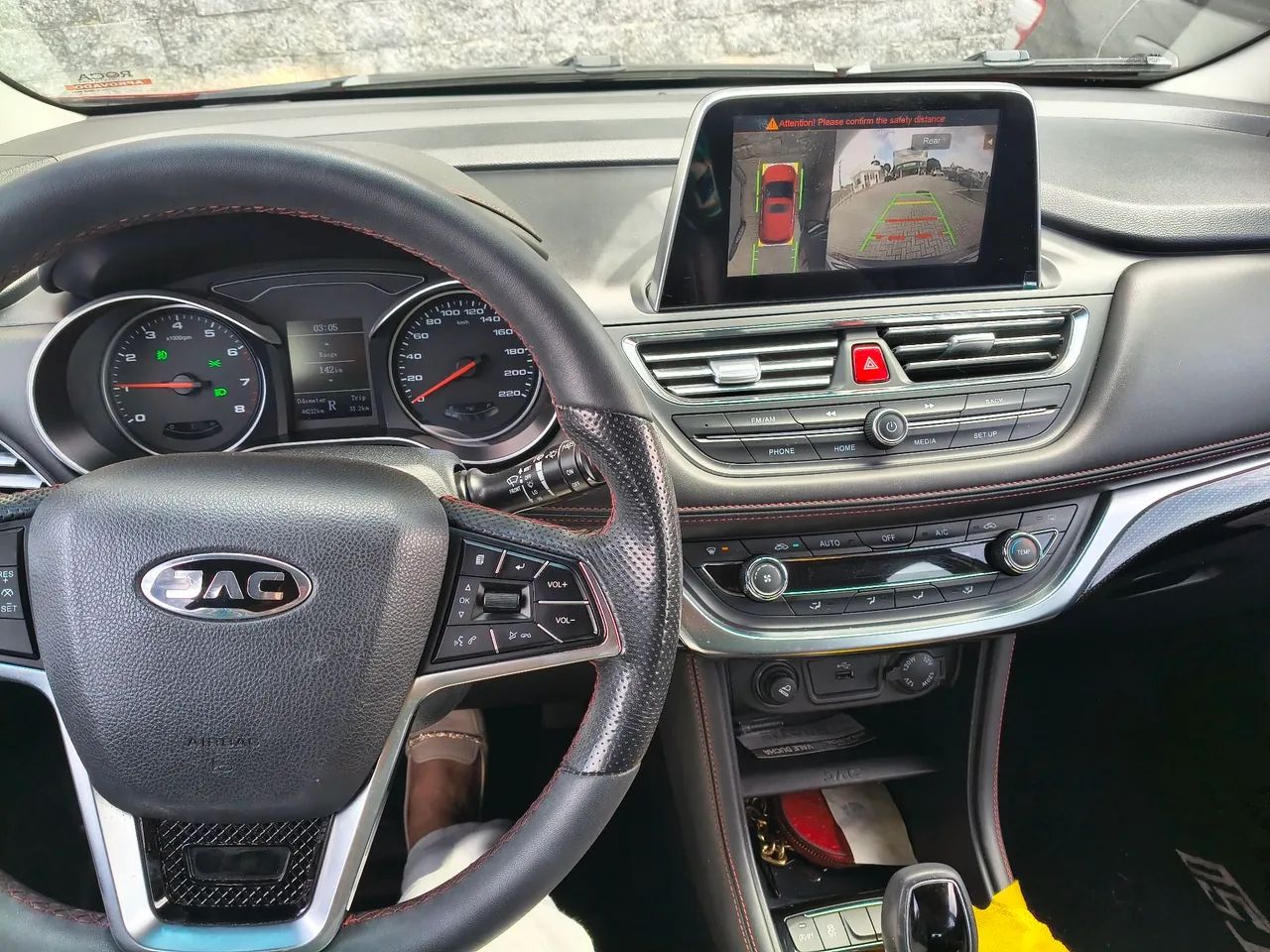 JAC T50 1.6 16V 5P Aut. 2020 - Foto 4