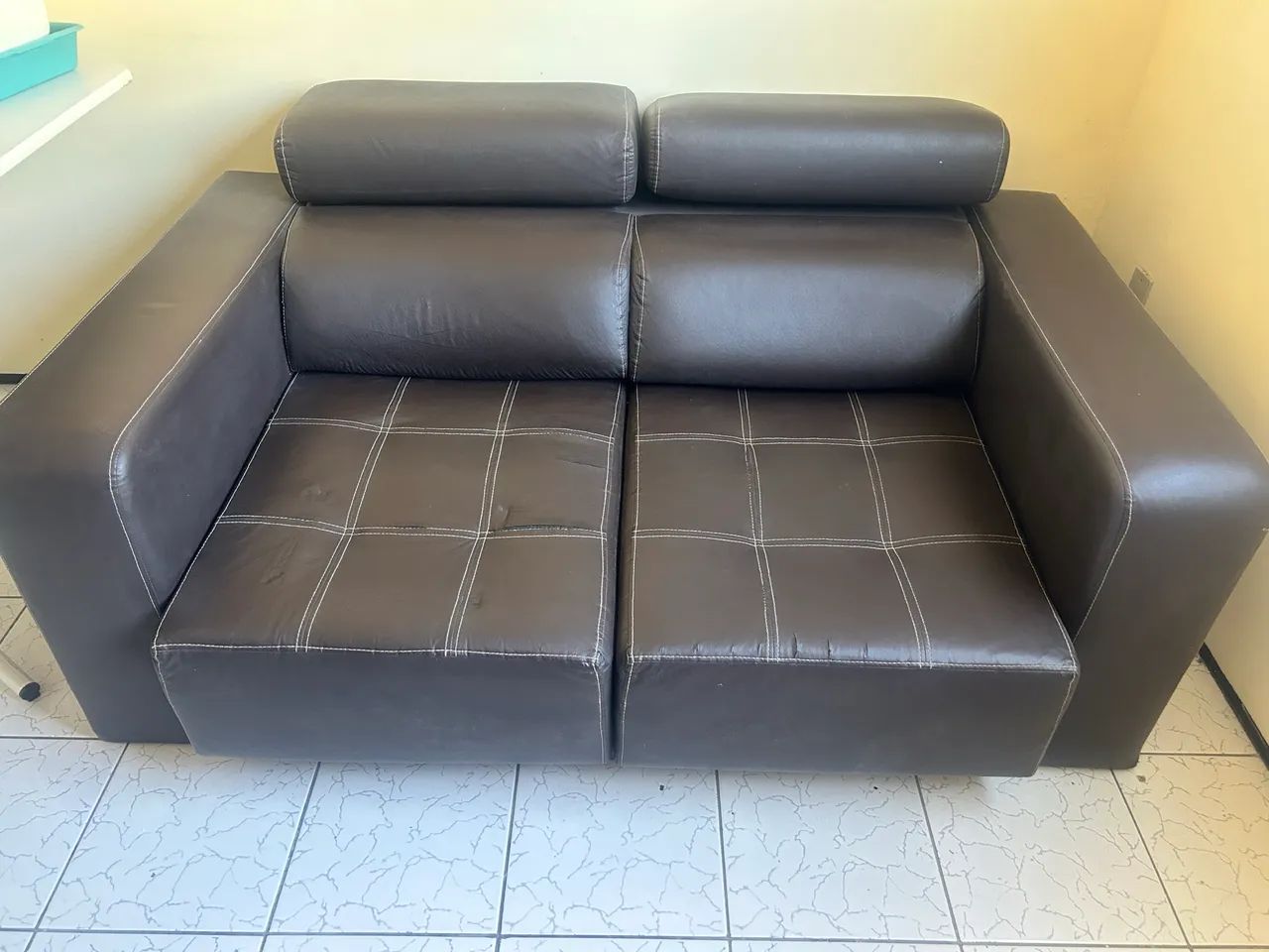 Sofá Jacaúna 2 lugares retrátil  - Foto 2