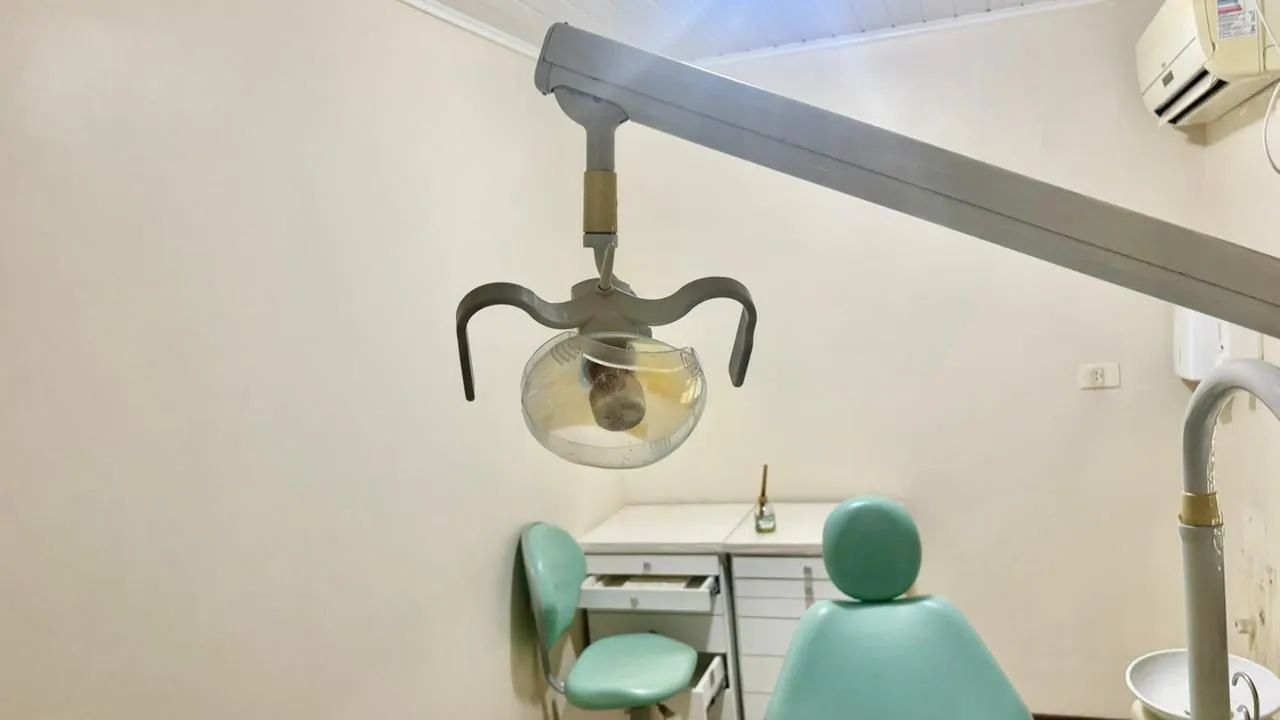 Cadeira Odontológica  - Foto 4