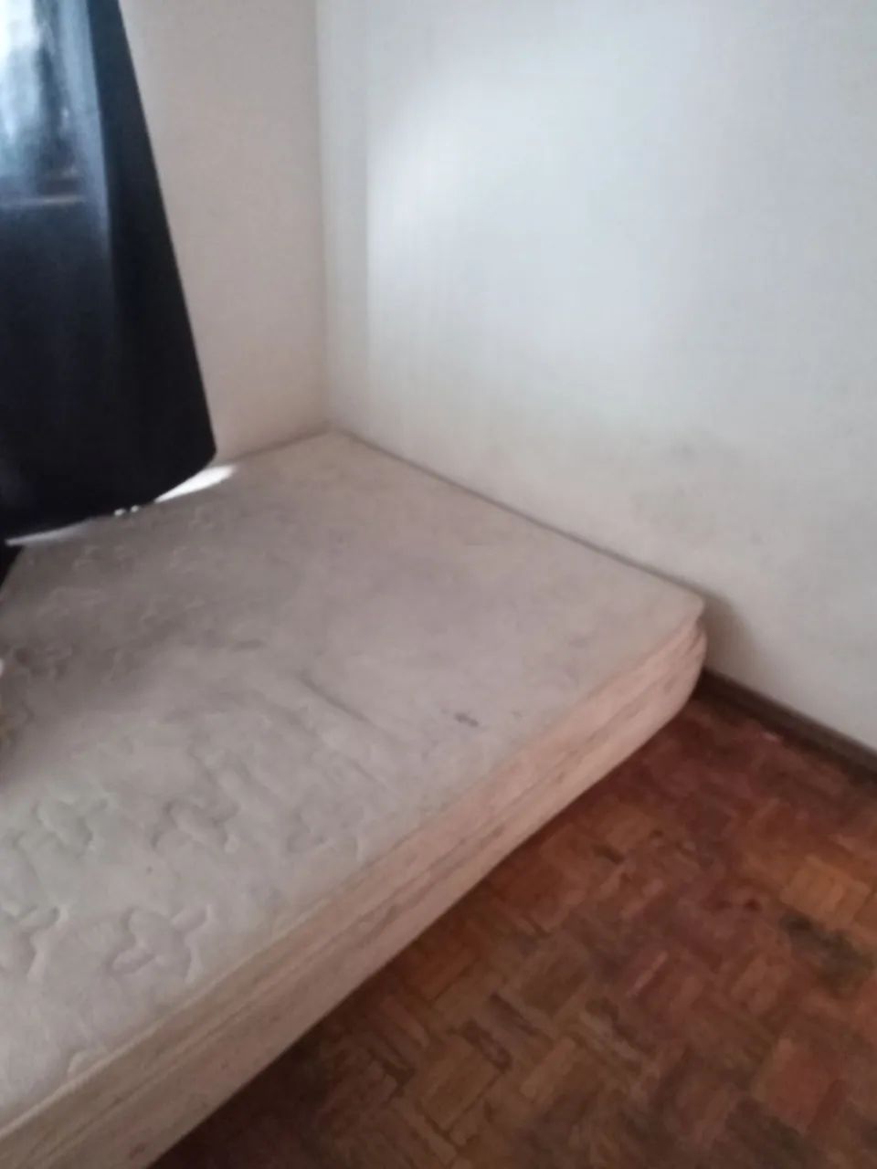 Colchão com molas ensacada 