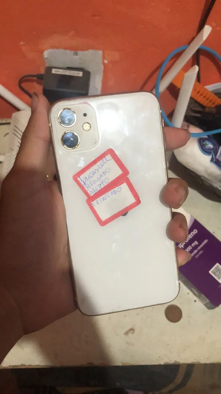 iphone 8 plus, e um 11, leia descrição  - Foto 2