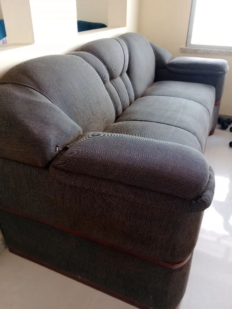 Sofá 3 lugares - Foto 4