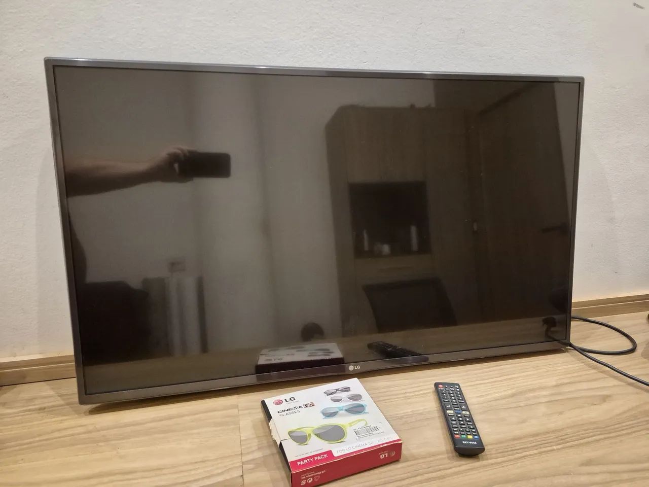 TV LG 42LF6500 3D 42' *tela com linha* - Foto 2