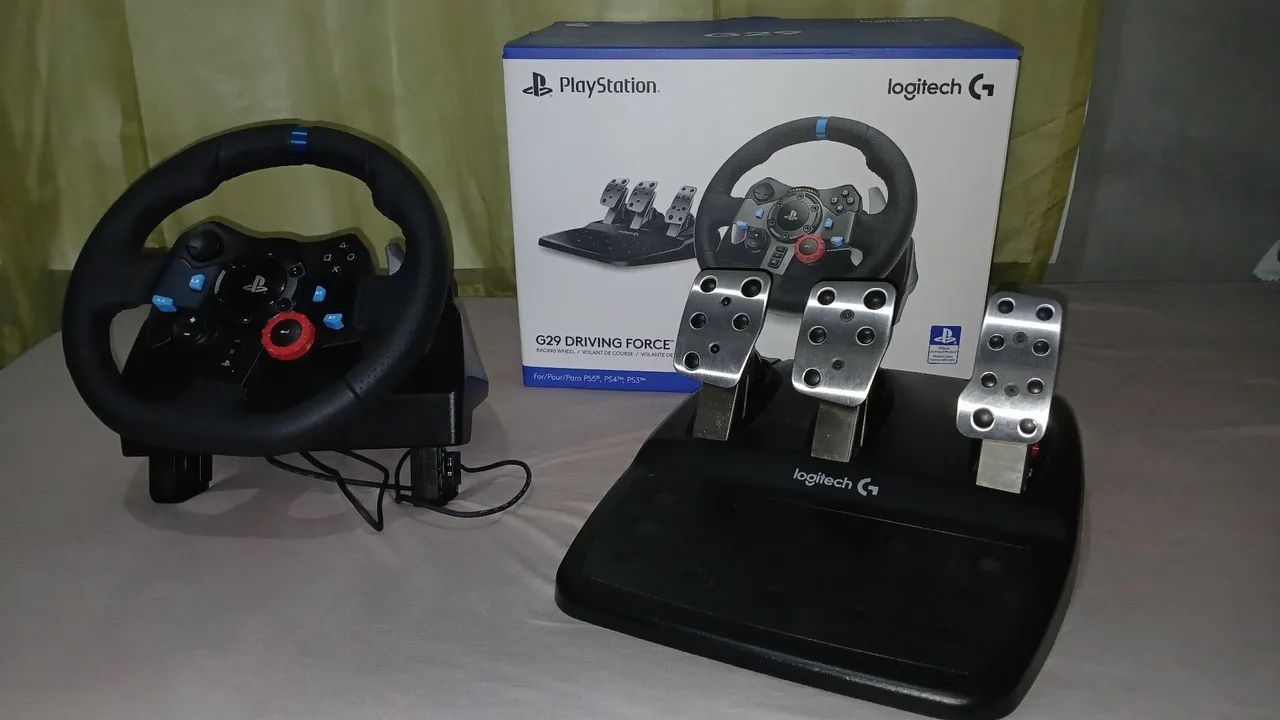 Logitech G29 