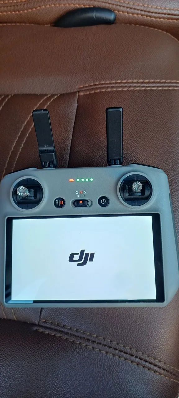Vendo Drone DJI mini 4 pró combo