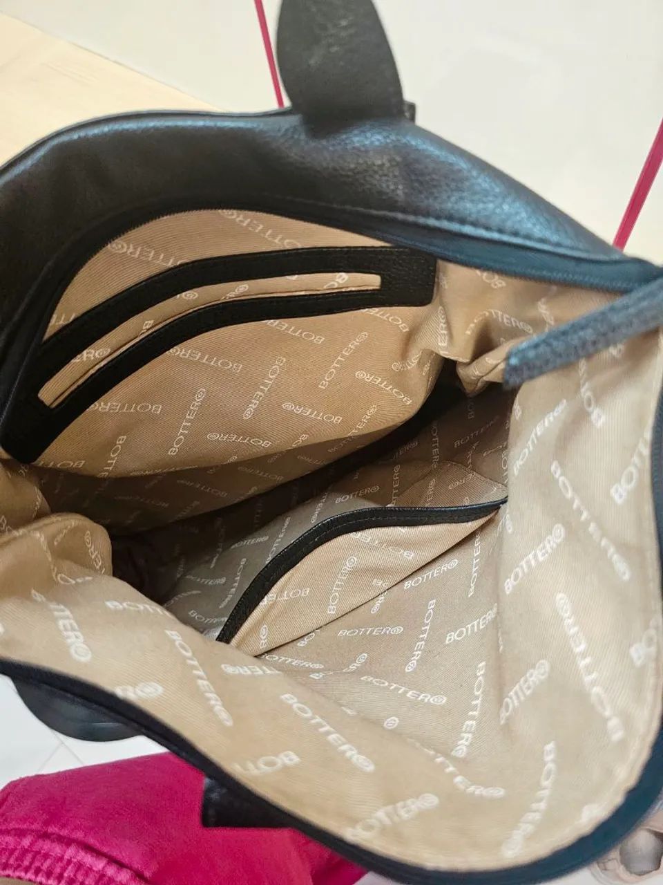 Bolsa de Couro Preta Bottero Original - Foto 4