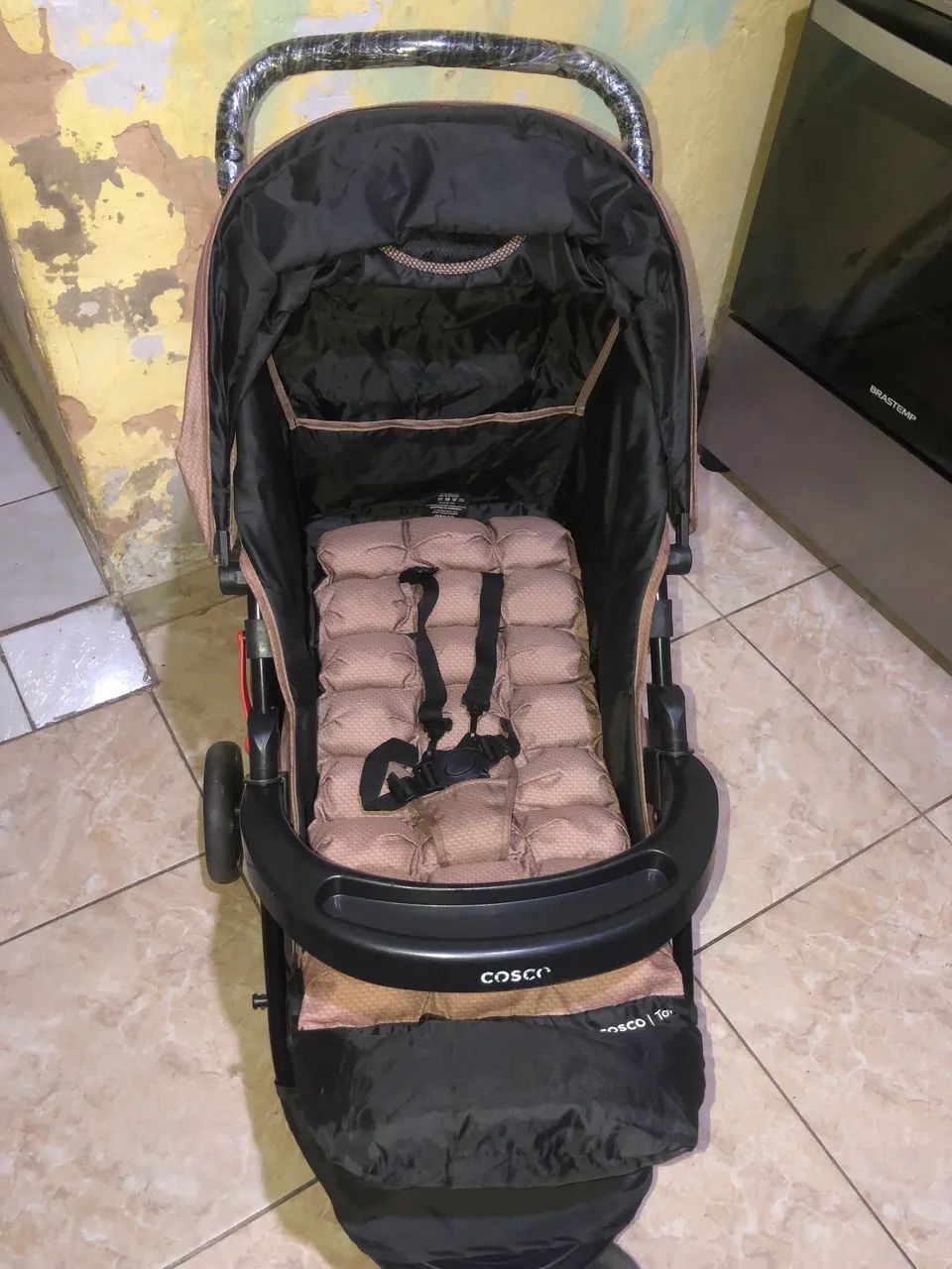Vendo carrinho de bebê
