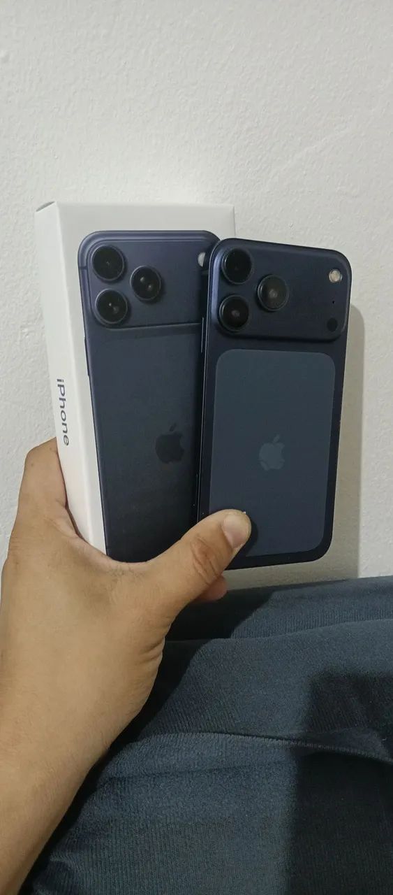Iphone 11 no 17 pro 64GB - Celulares e Smartphones - Centro, São