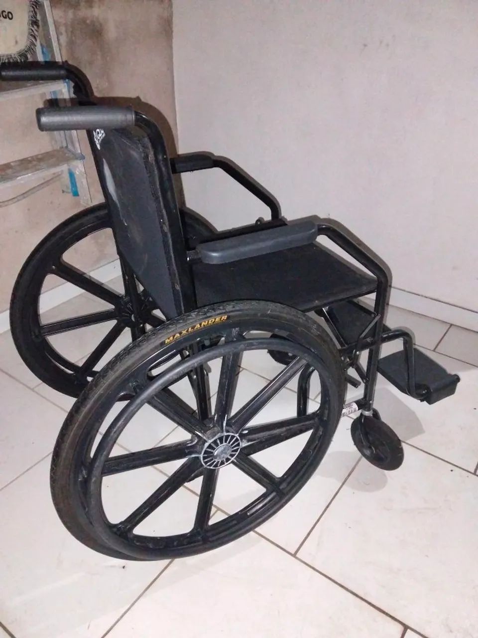 Cadeira de roda  - Foto 2