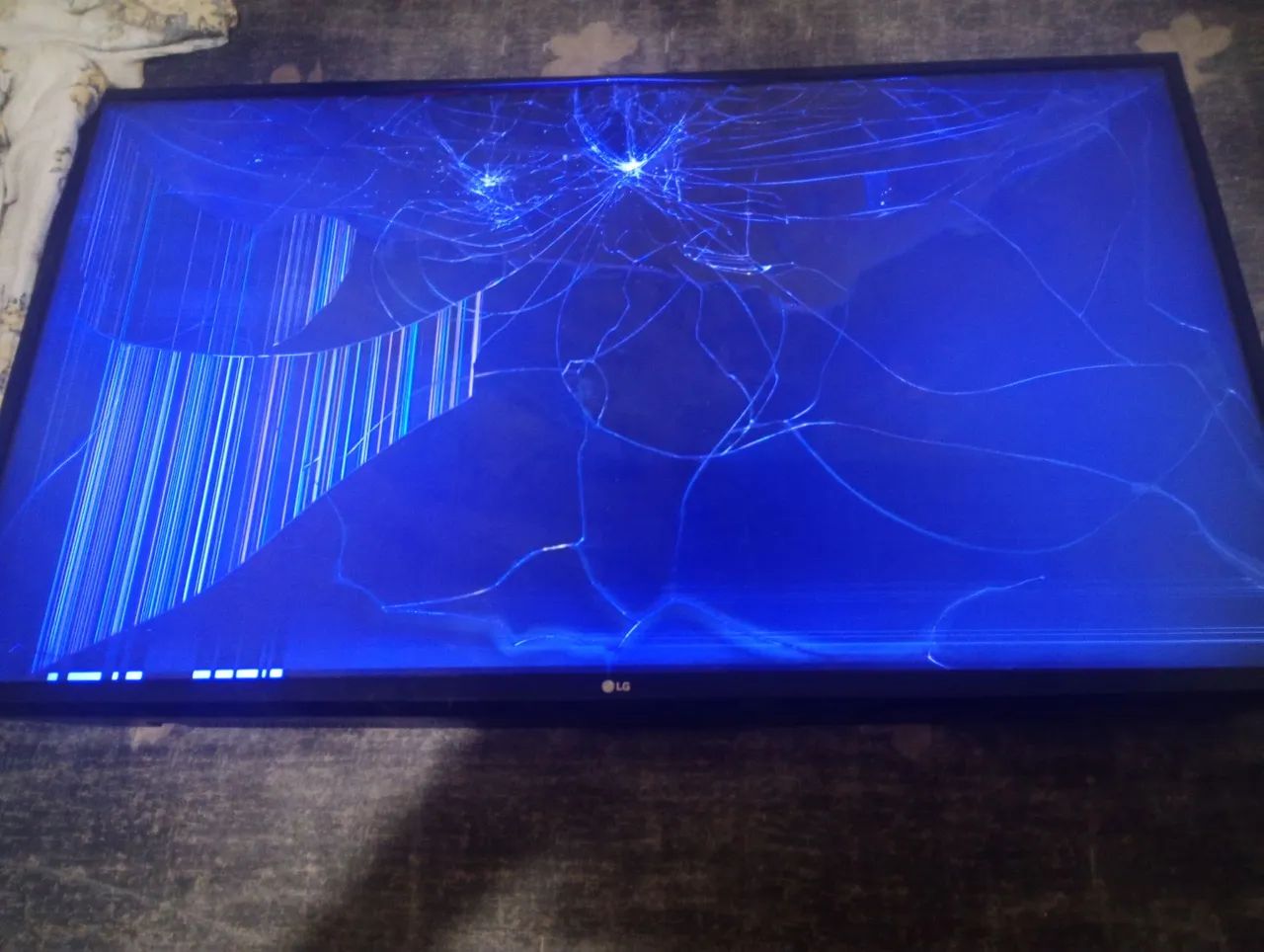(DEFEITO) Smart TV LG 49UH6100 de 49 polegadas. - Foto 2