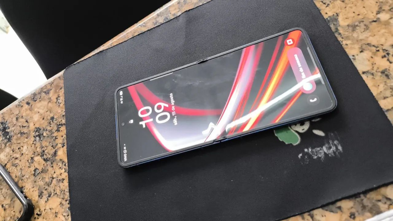 Samsung z flip 7 - Foto 3