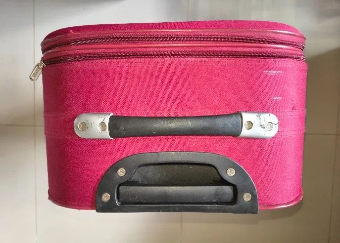 Mala de viagem tamanho médio  - Foto 2