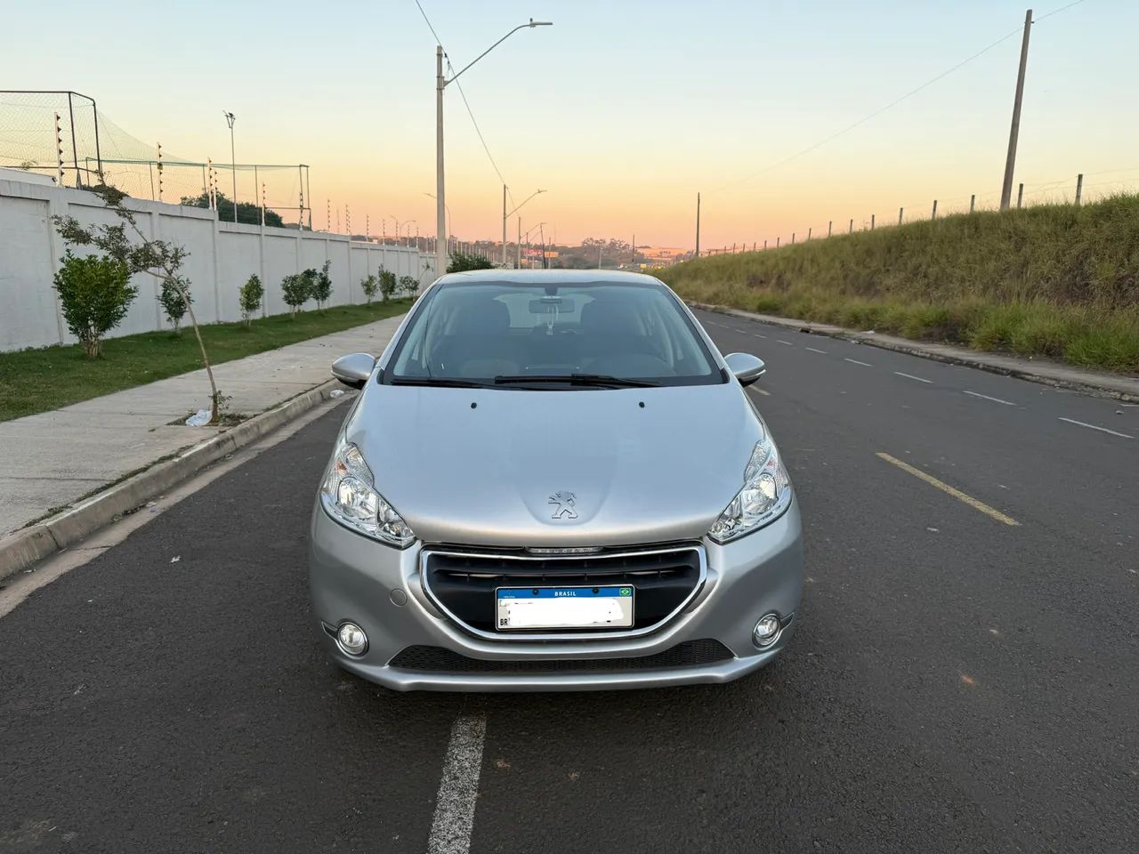 Peugeot 208 Active/active Pack 1.5 Flex 8V 5P 2016 - Foto 3