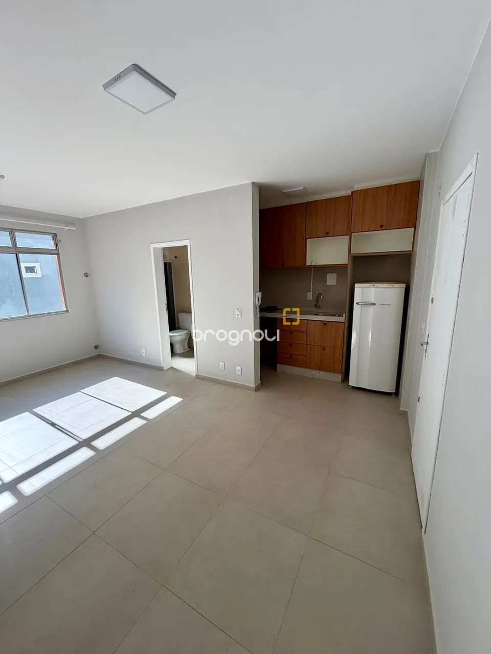 Studio/Kitnet no Kobrasol  São José/SC