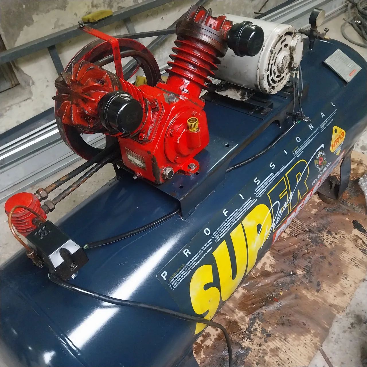 Compressor super pressure 