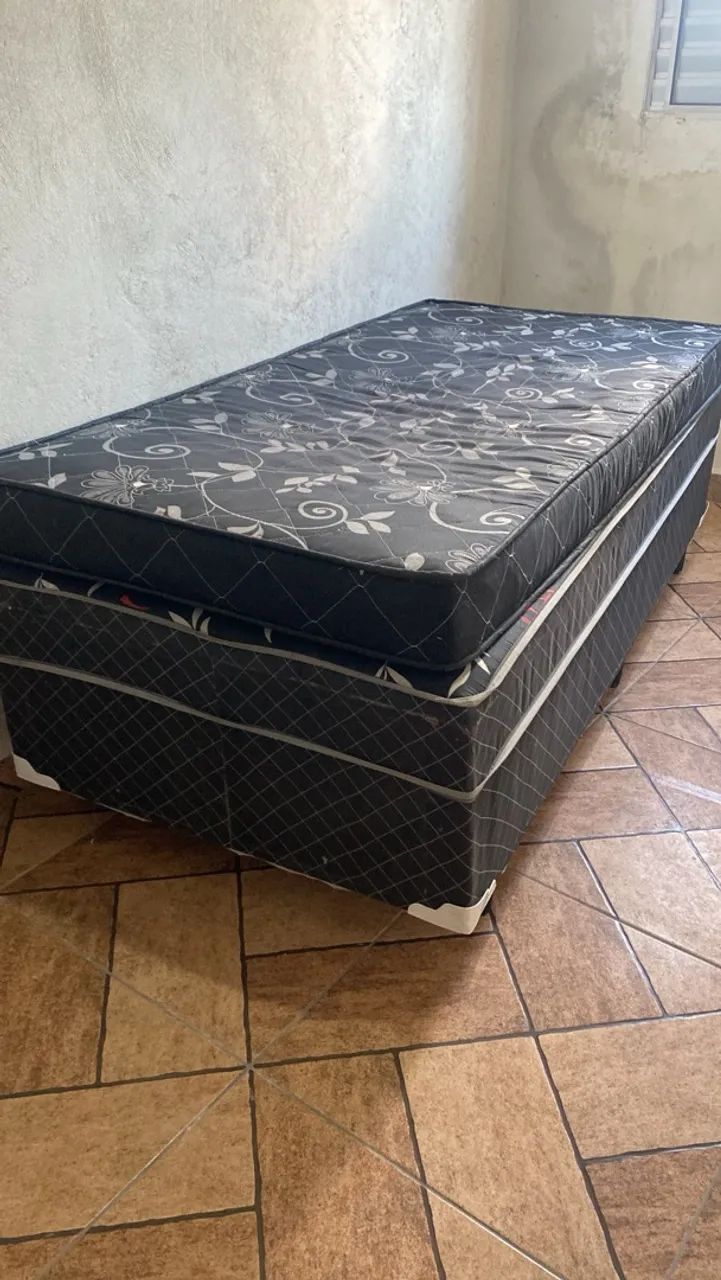 Cama de Solteiro Box