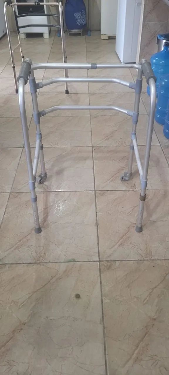 Material hospital Andador  - Foto 2