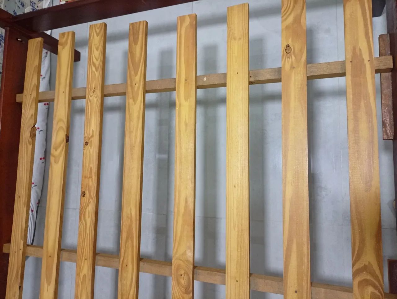 Cama de Casal em Madeira Maciça + Colchão<br> - Foto 4
