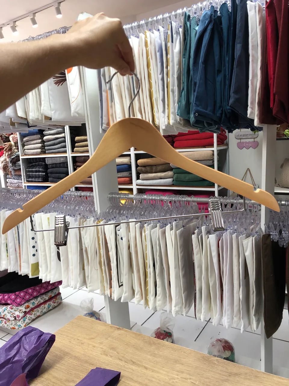 Cabide para calça e blusa  - Foto 4