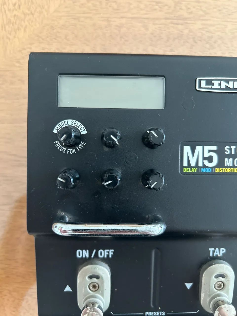 Pedaleira Line 6 M5 Stompbox Modeler - Instrumentos musicais