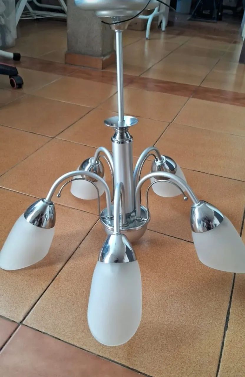 Lustre Sala