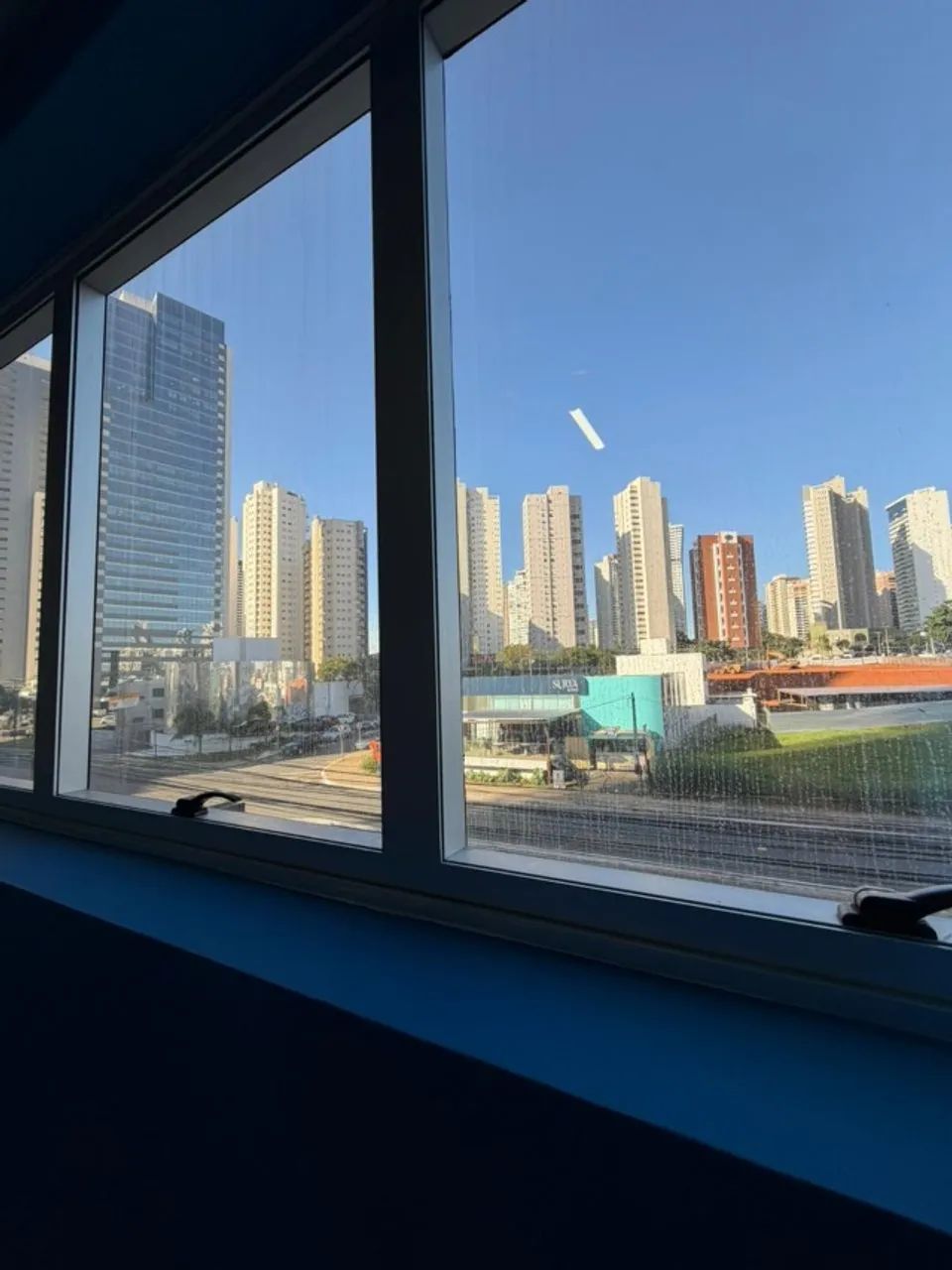Sala para escritorio com mobilia, 35m2, Edifício JK New Concept Business 3500