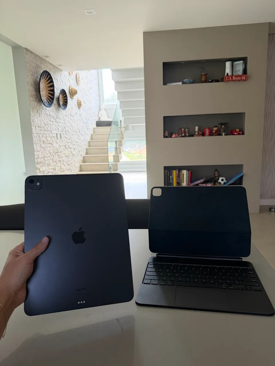 iPad Pro M4 13 256GB + Magic Keyboard + Apple Pencil Pro