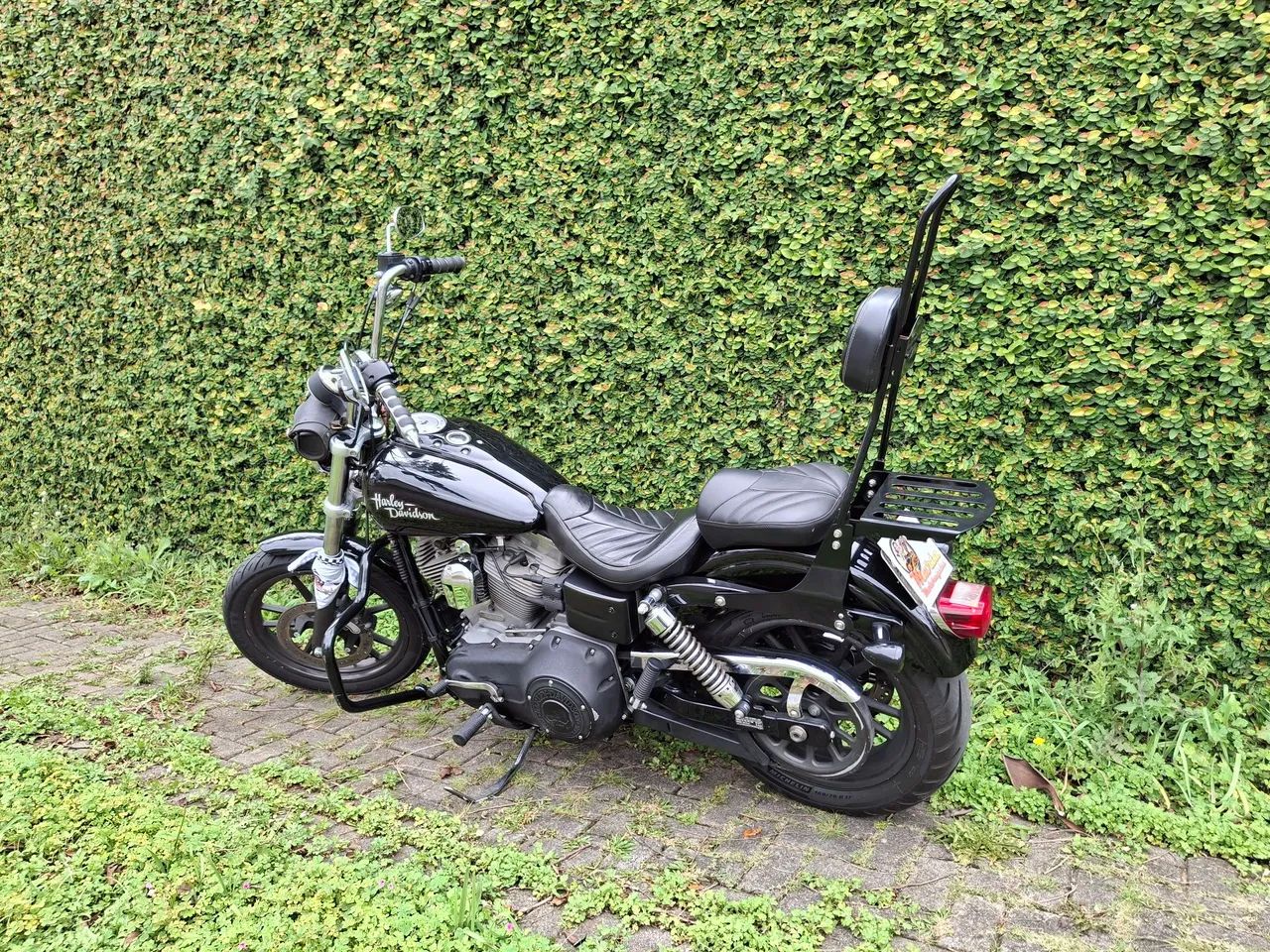 Harley-Davidson Dyna Super Glide  - Foto 4