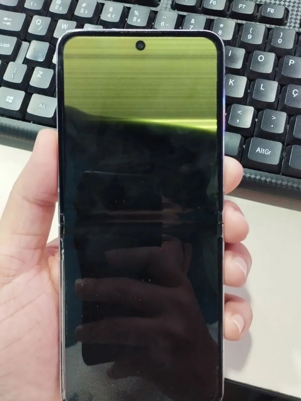 Samsung Z Flip 5 RETIRADA DE PEÇAS - Foto 2
