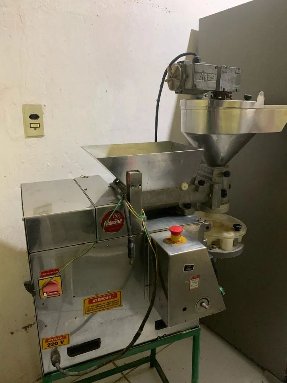 Máquina de salgados  - Foto 2