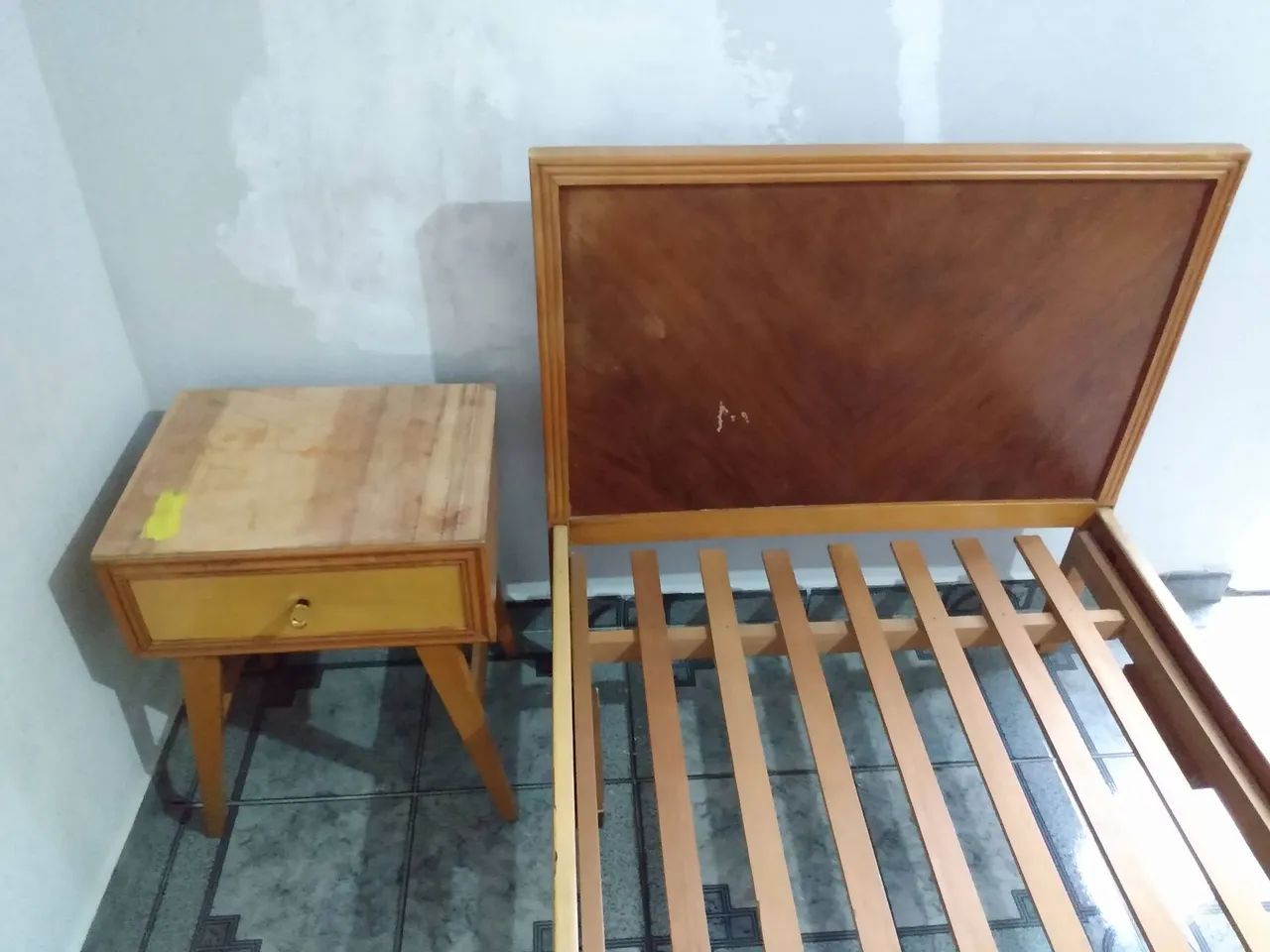 Cama de solteiro antiga  - Foto 4